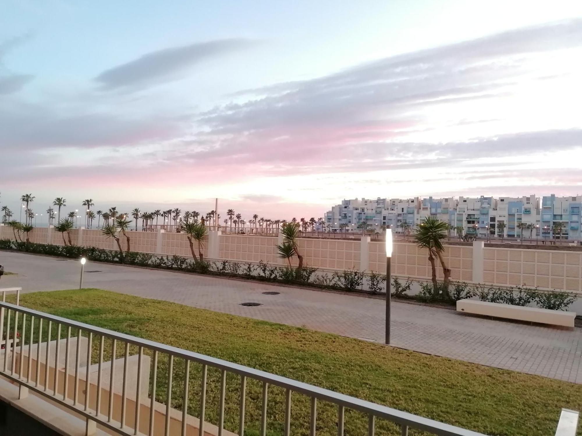 Sybarix Beach: 1ª Linea De Playa Apartamento *