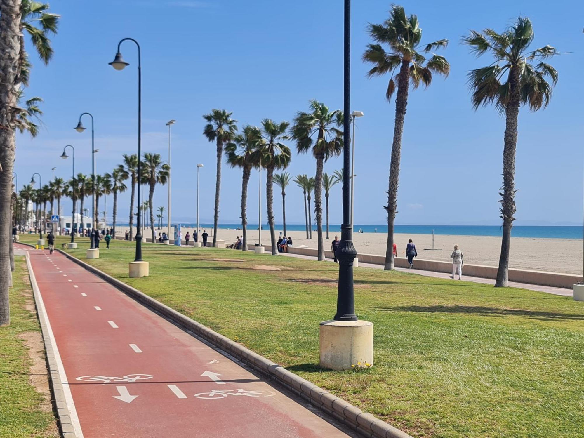 Sybarix Beach: 1ª Linea De Playa Roquetas de Mar