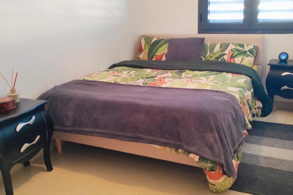 Apartamento Atico Luminoso Con Terraza. Roquetas de Mar