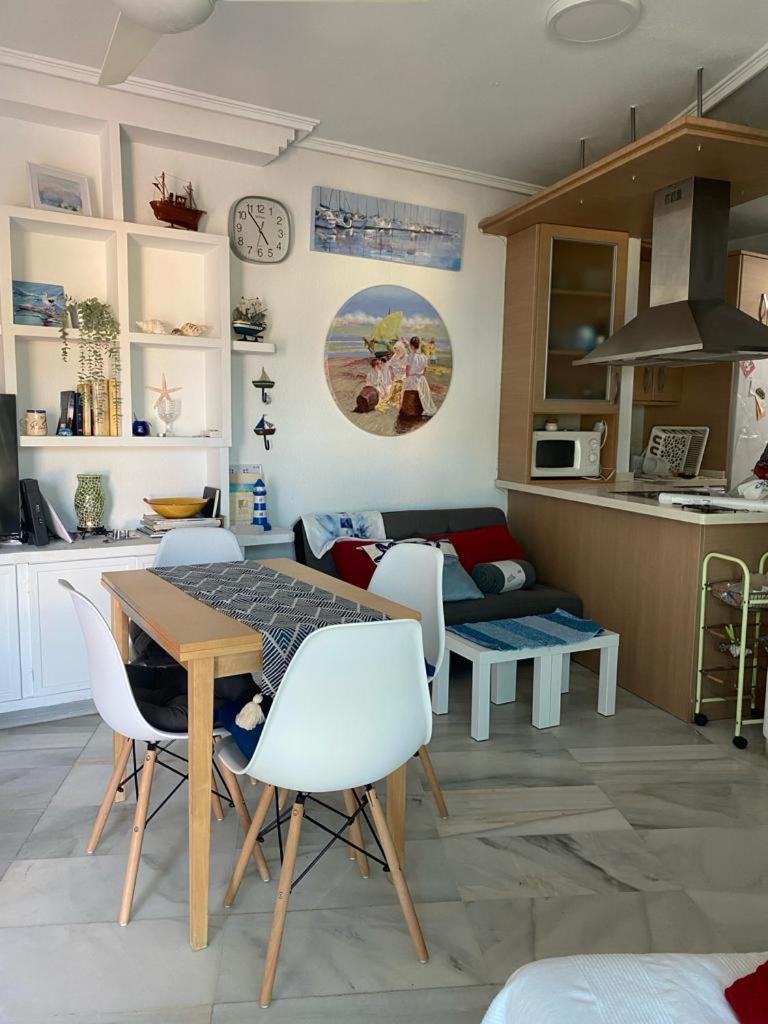 Apartamento A Pie De Playa