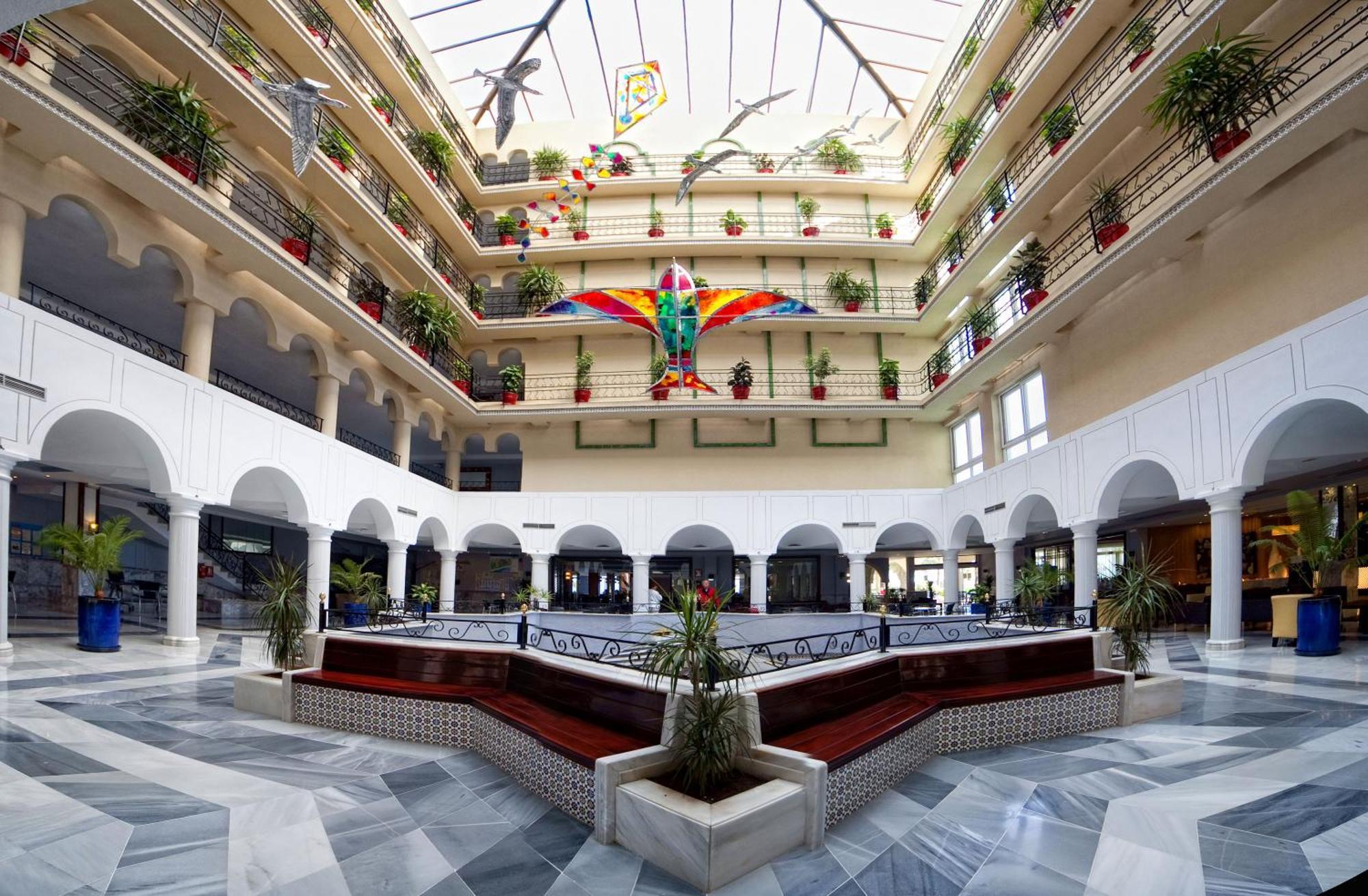Evenia Zoraida Garden