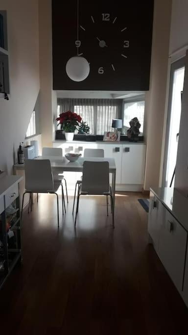 Сasa de vacaciones Bonita Vivienda Pareada Con Piscina Privada *