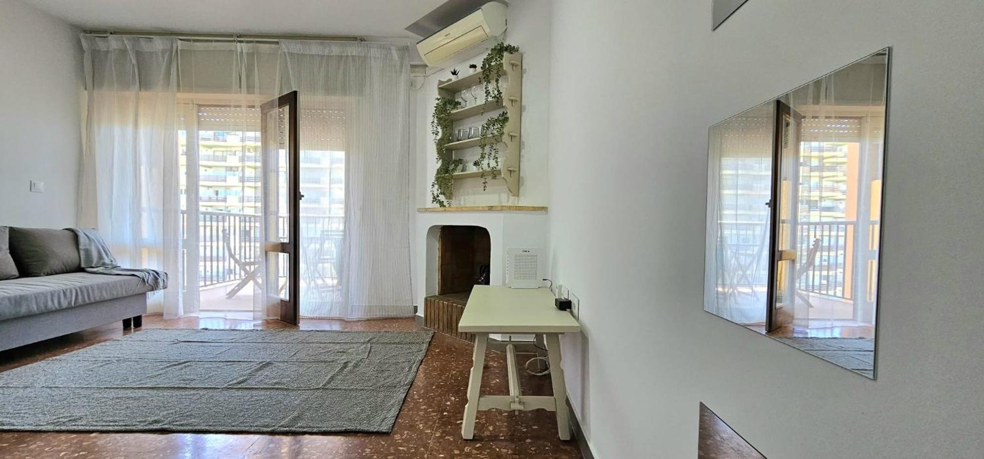 Pequeno Apartamento Con Vistas Al Mar * Roquetas de Mar