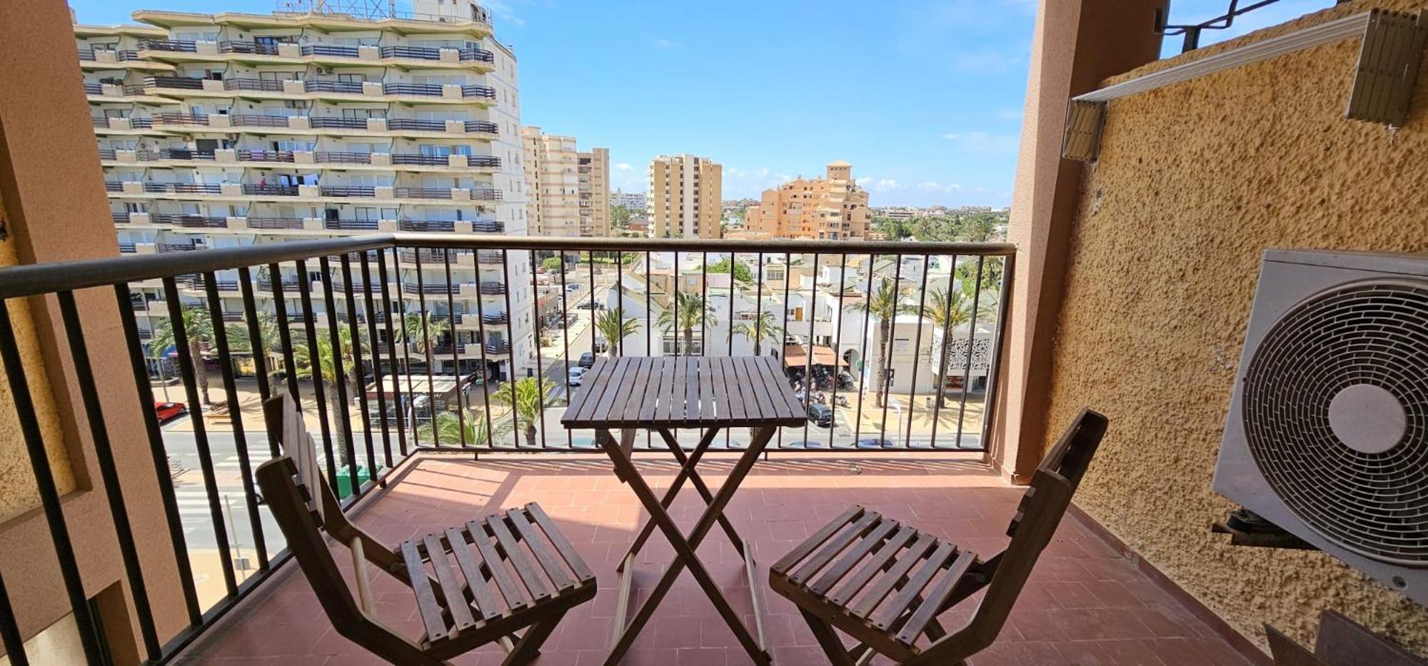 Apartamento Pequeno Apartamento Con Vistas Al Mar