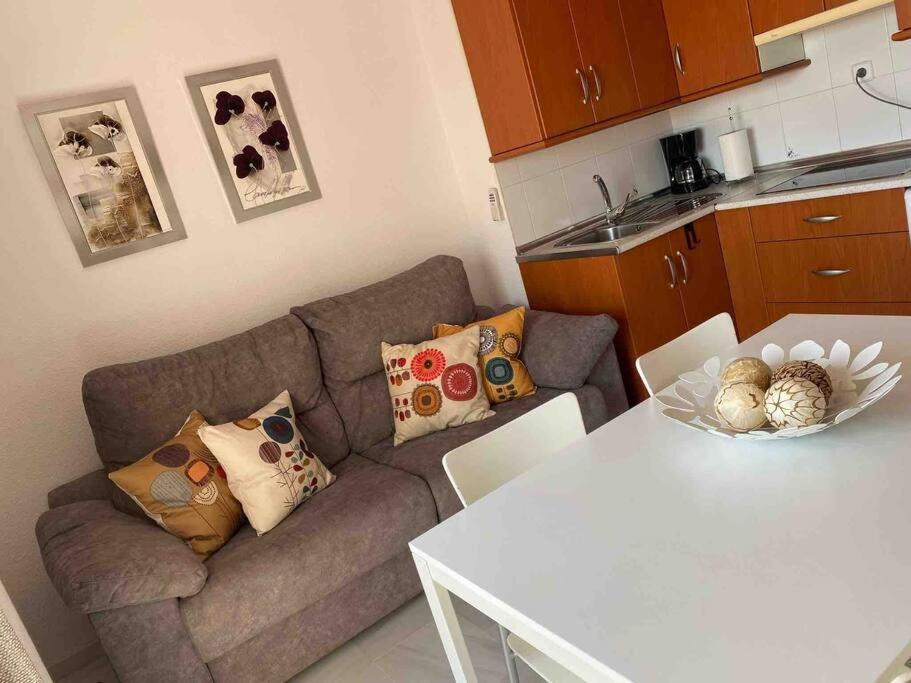 Magnifico Atico Con Vistas Al Mar Y Piscina De 1 Dormitorio Con Solarium, Wifi, Netfix Roquetas de Mar