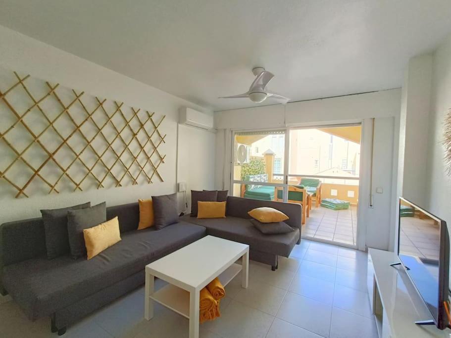Apto Roquetas Con Terraza, A 1min De La Playa, Garaje Y Piscina Apartamento *