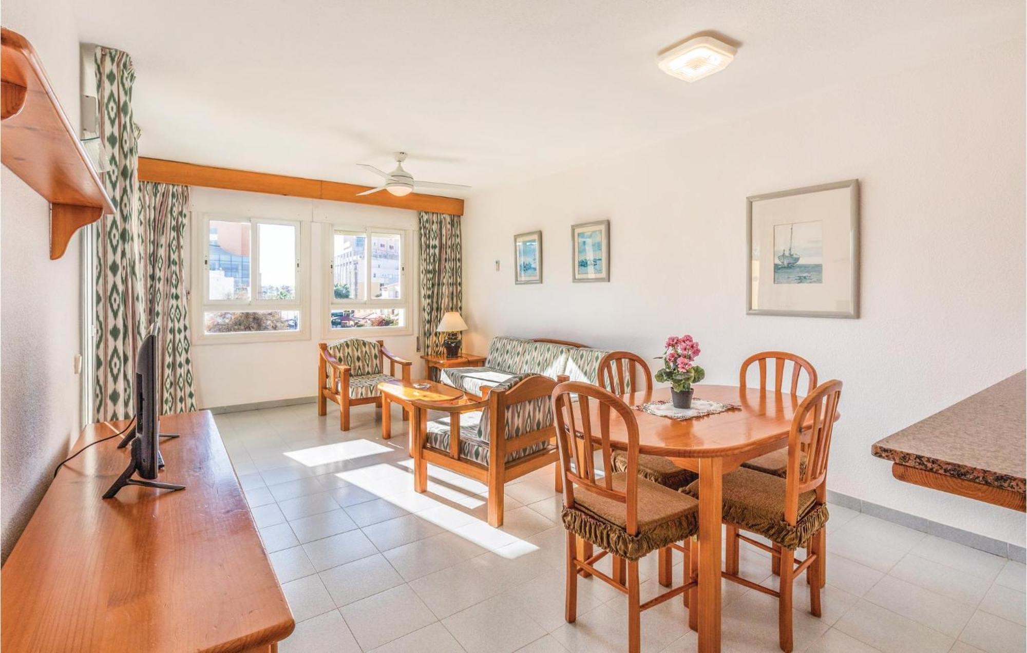 One-bedroom In Apartamento Roquetas de Mar