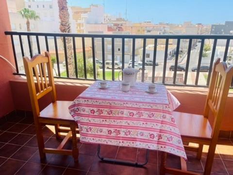 Castillo Suites, Vivienda Con Fines Turisticos El Castillo De Roquetas Roquetas de Mar