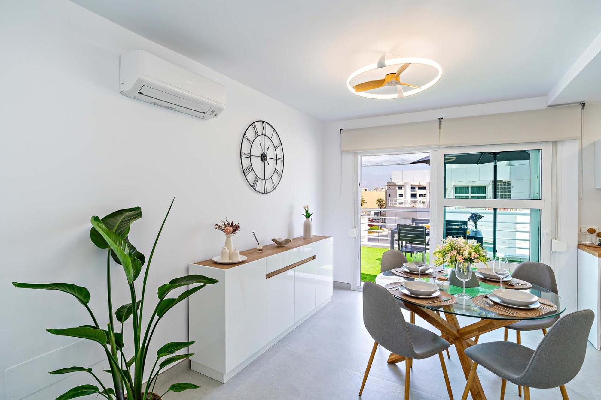 Atico El Faro Apartment *