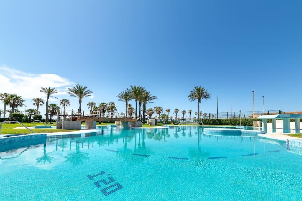 Trendyhomes Marina Golf *