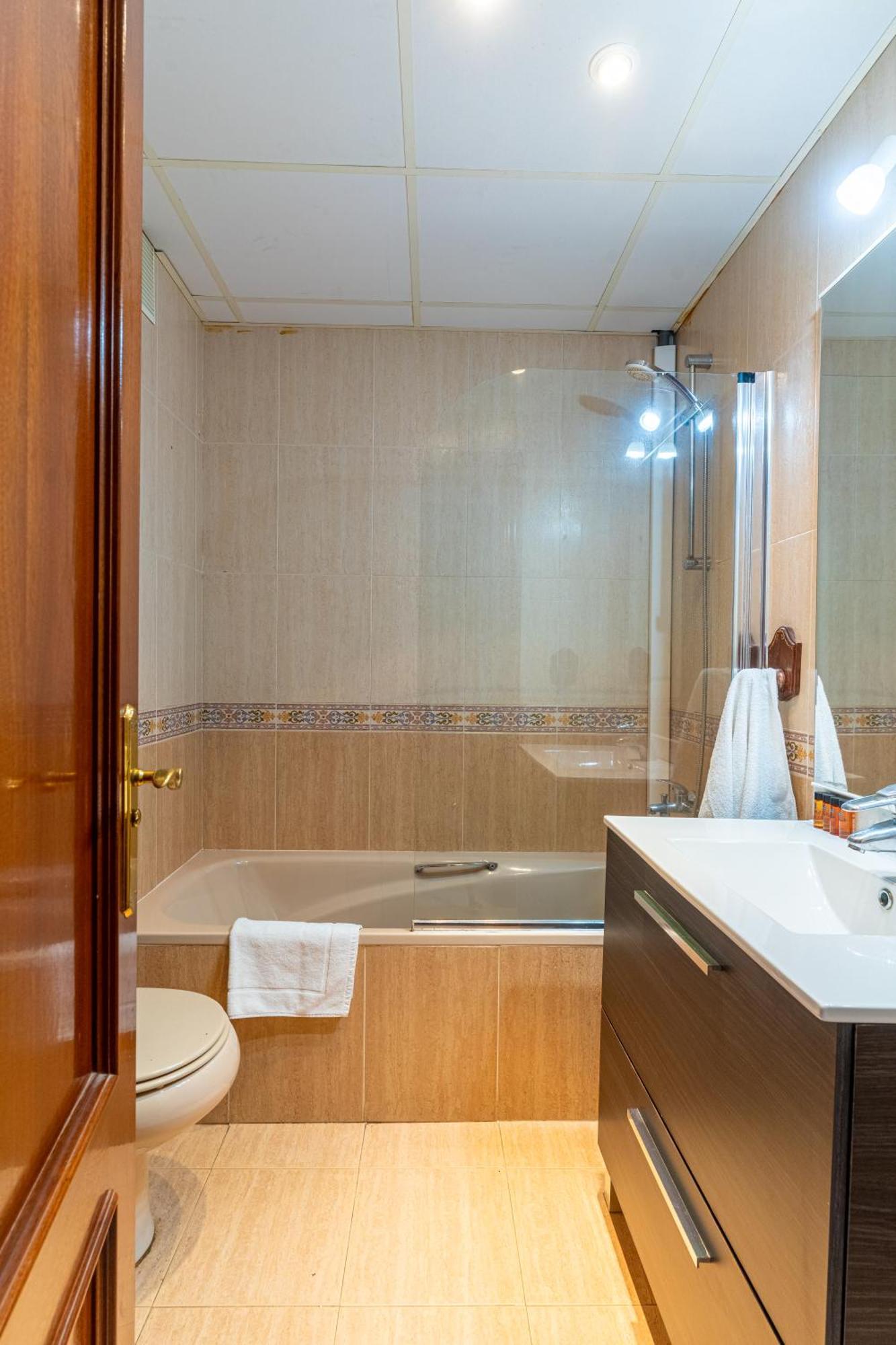 Trendyhomes Africa * Roquetas de Mar