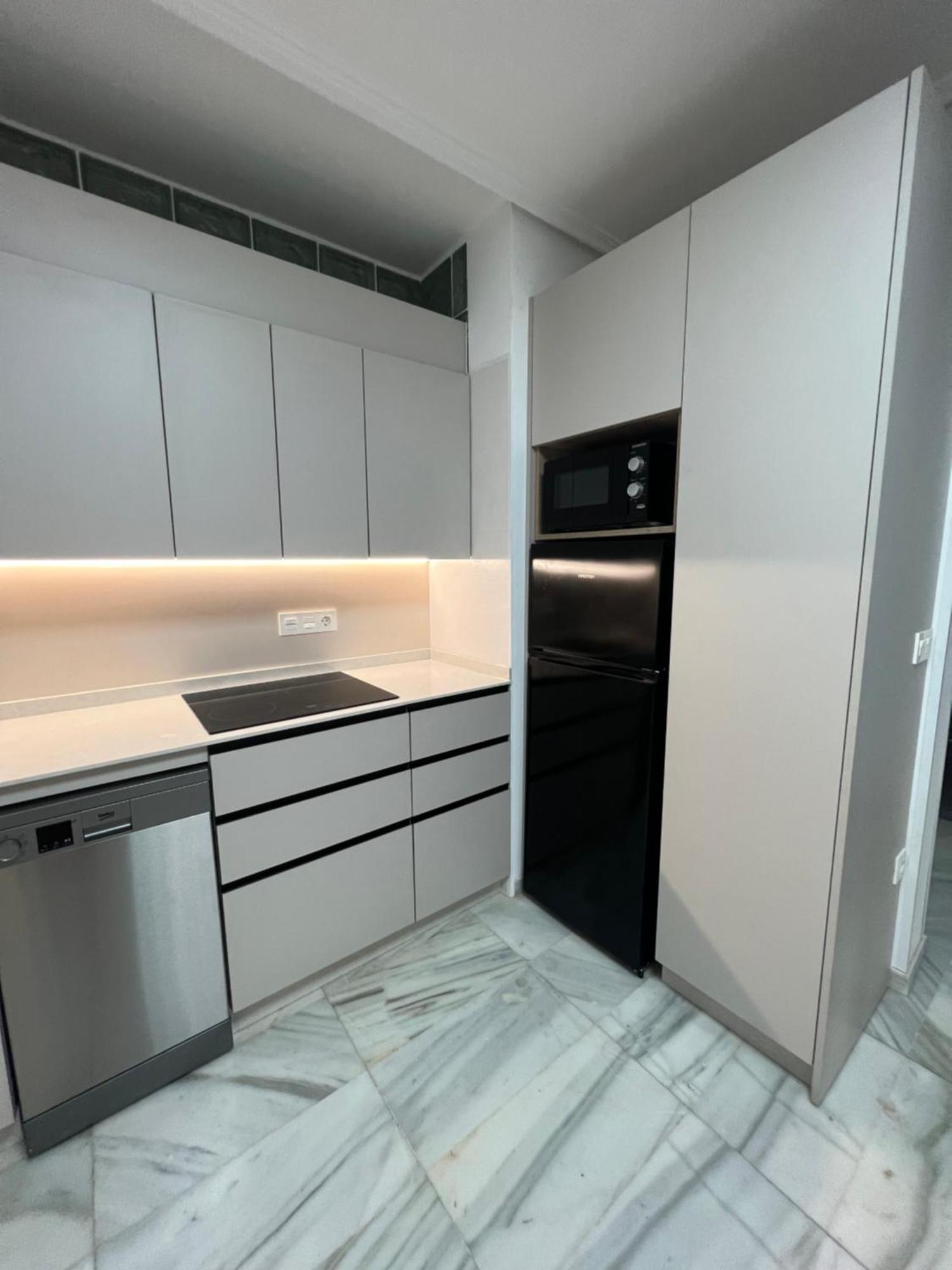 Apartamento En Primera Linea De Playa *