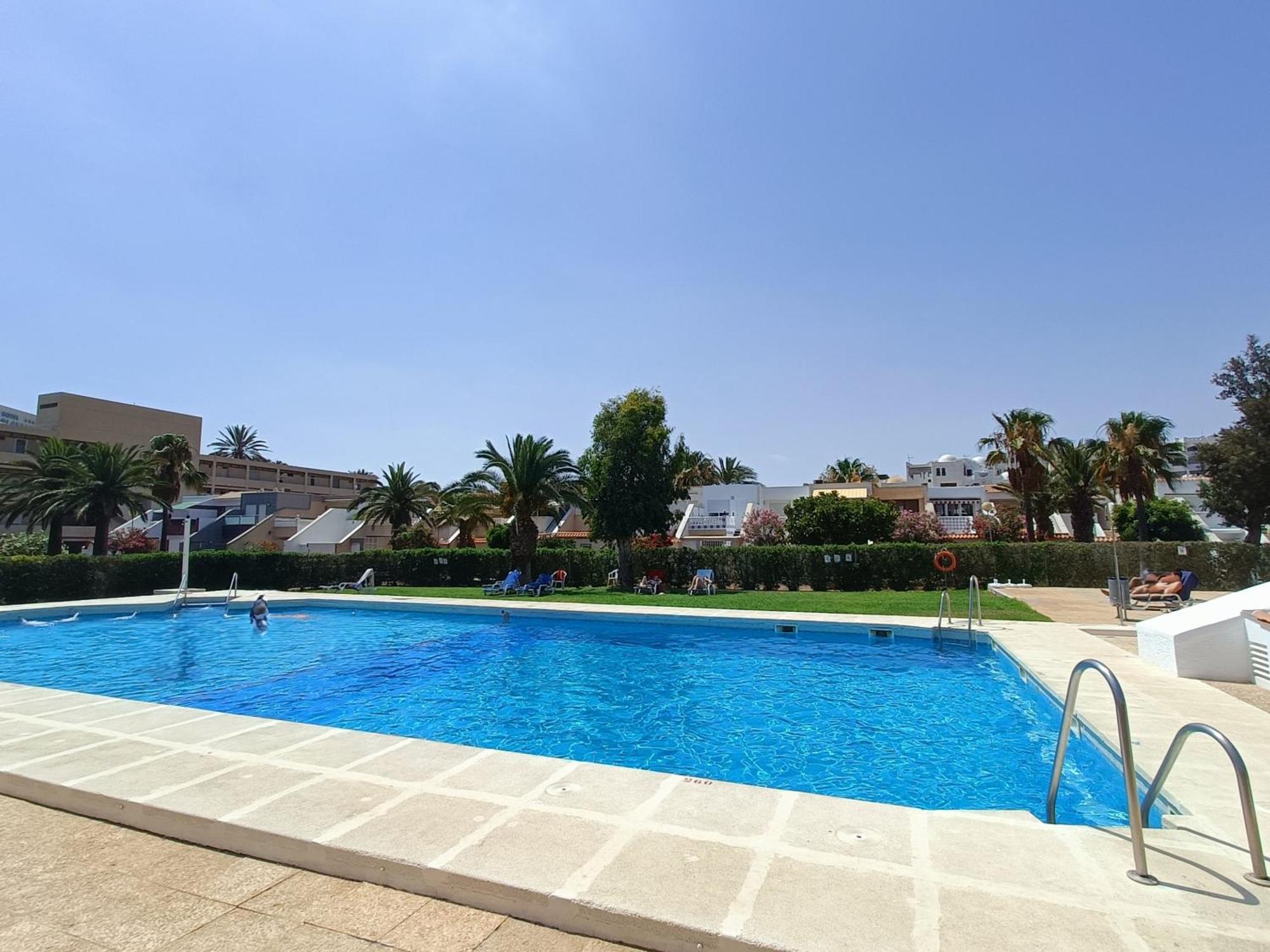 Apartamento Apto Tropicana Con Salida Directa Al Mar Y Piscina Roquetas de Mar