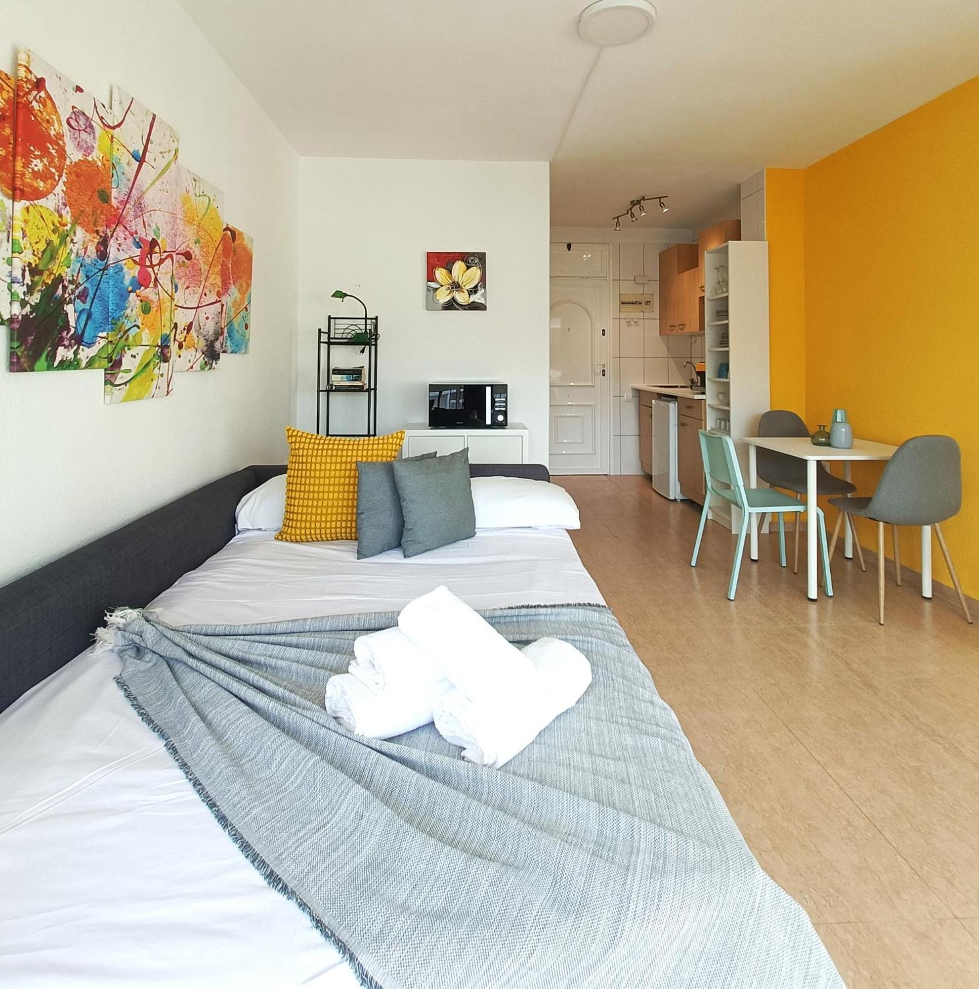 Apto Tropicana Con Salida Directa Al Mar Y Piscina Roquetas de Mar