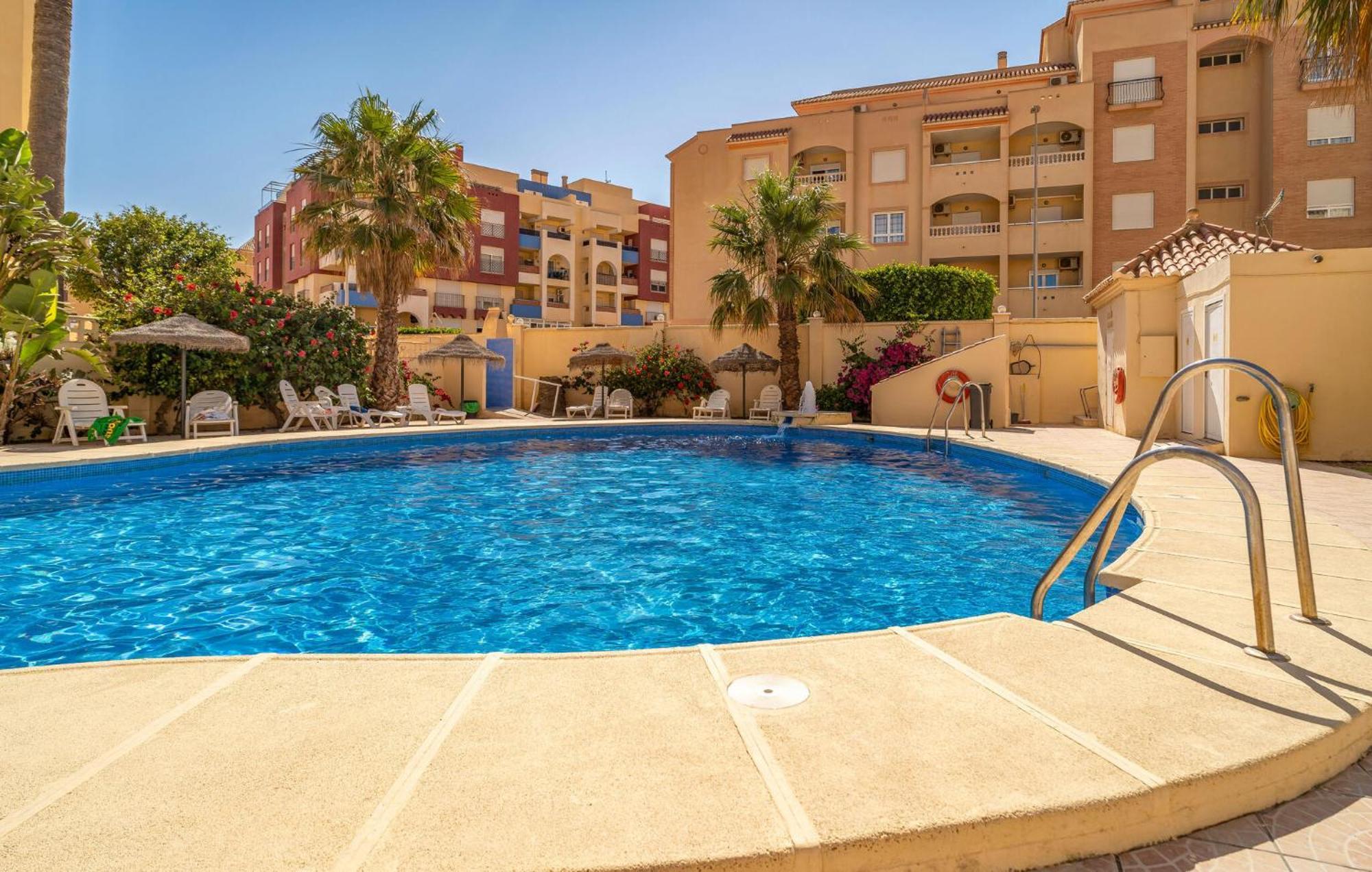 1 Bedroom In Roquetas de Mar