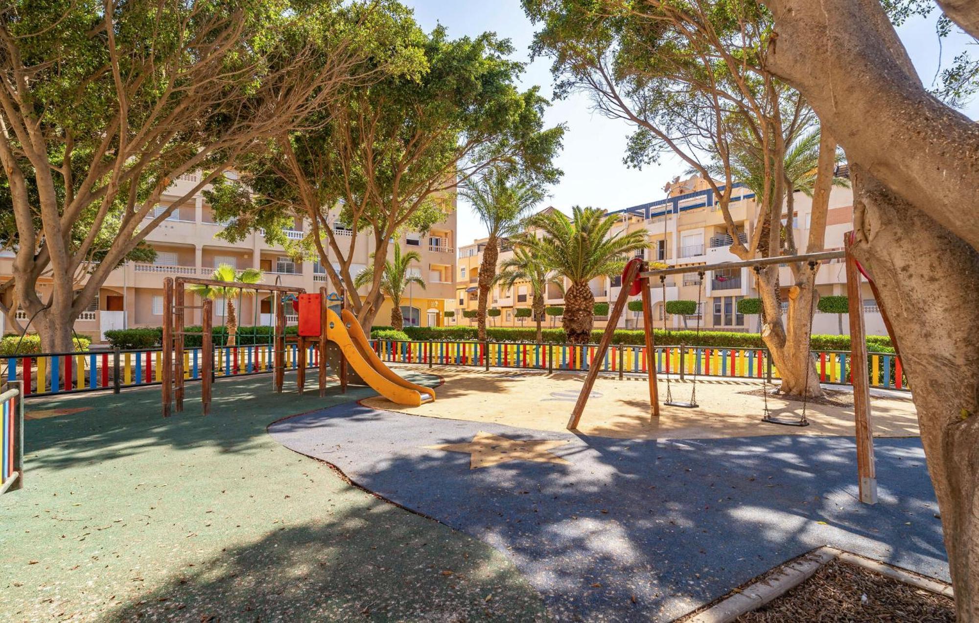 1 Bedroom In Apartamento Roquetas de Mar