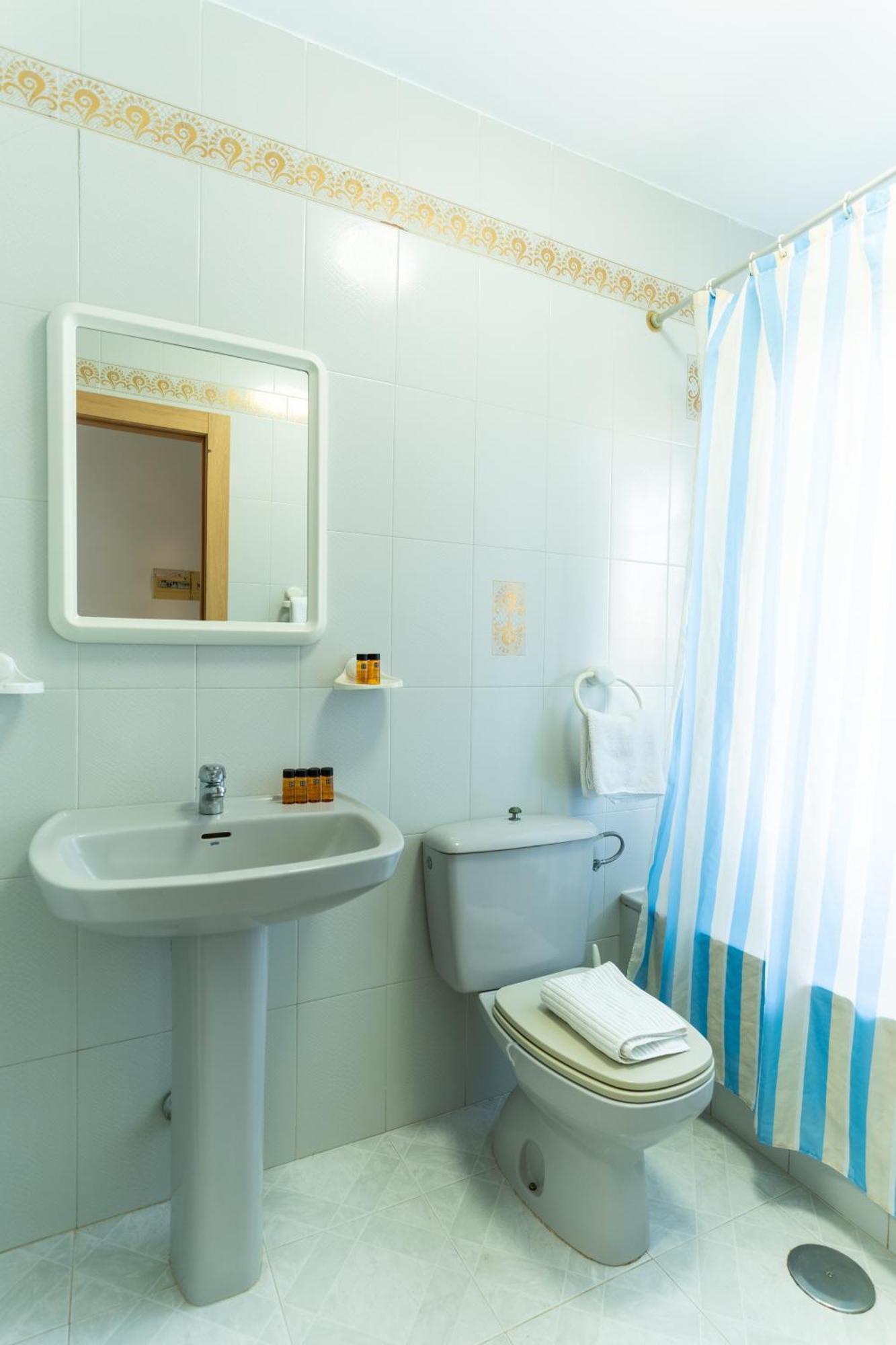 Trendyhomes Con Piscina Сasa de vacaciones