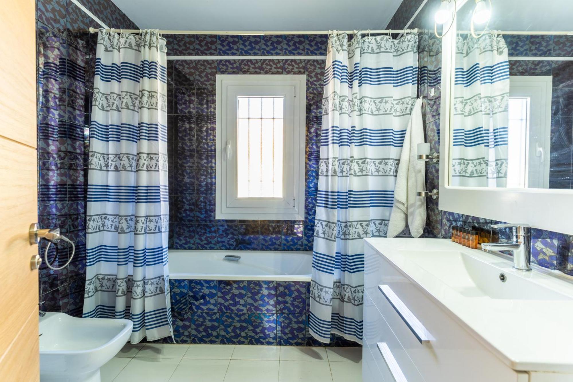 Trendyhomes Con Piscina