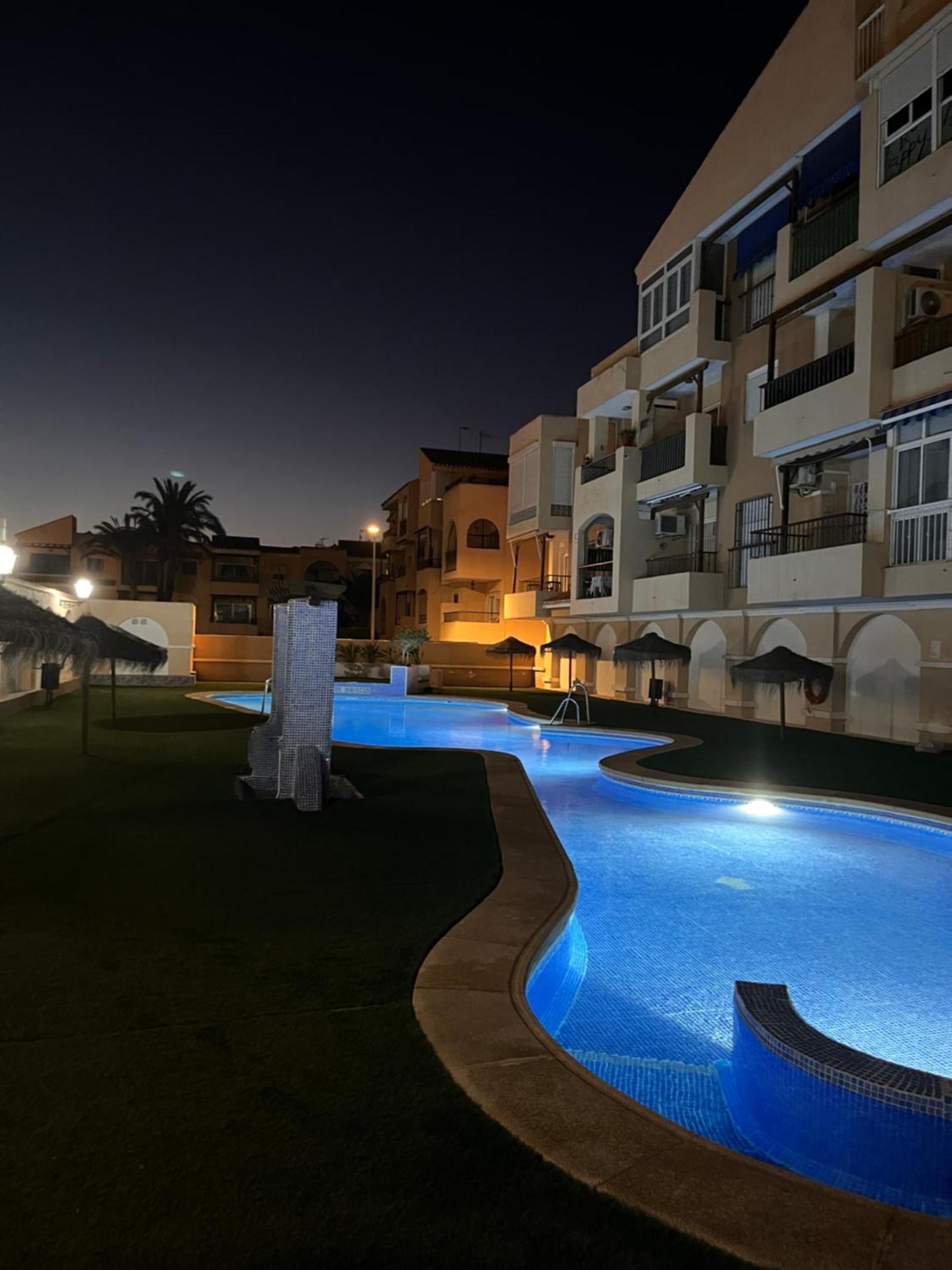 Bonito Apartamento Roquetas de Mar