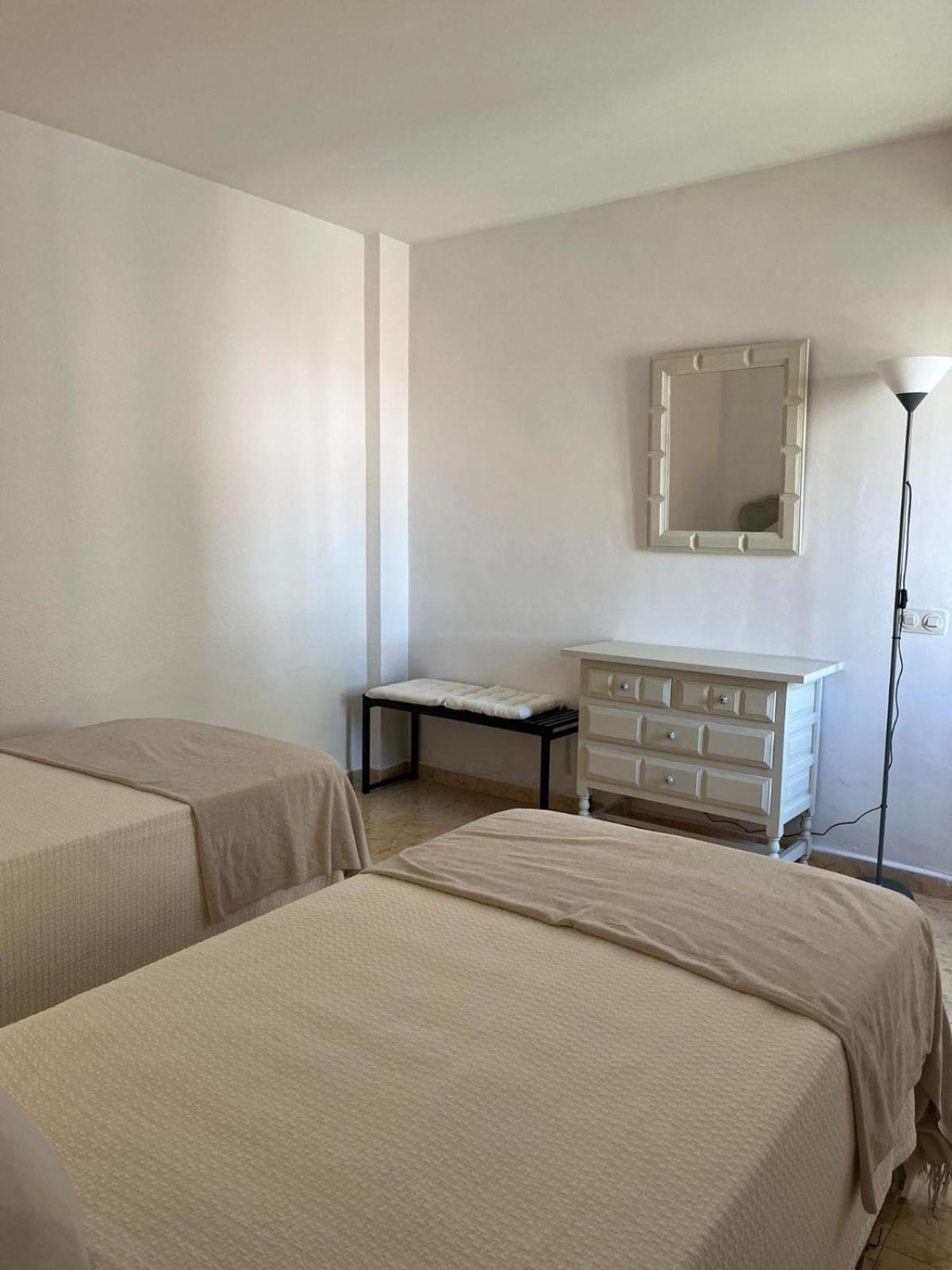 Lovely 2 Bedroom At 100 Meters From The