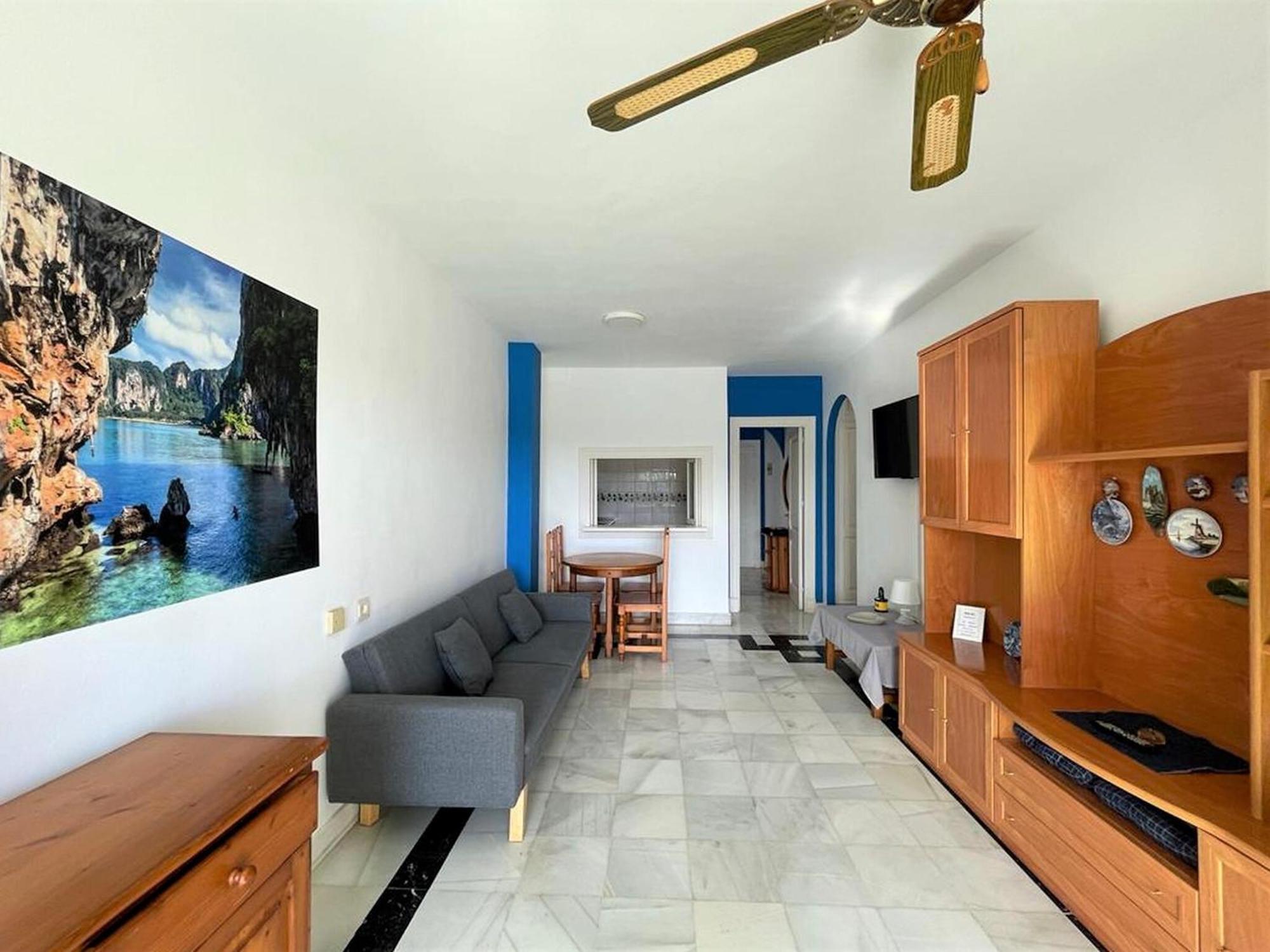 Apartamento Beautiful In With Shared Pool