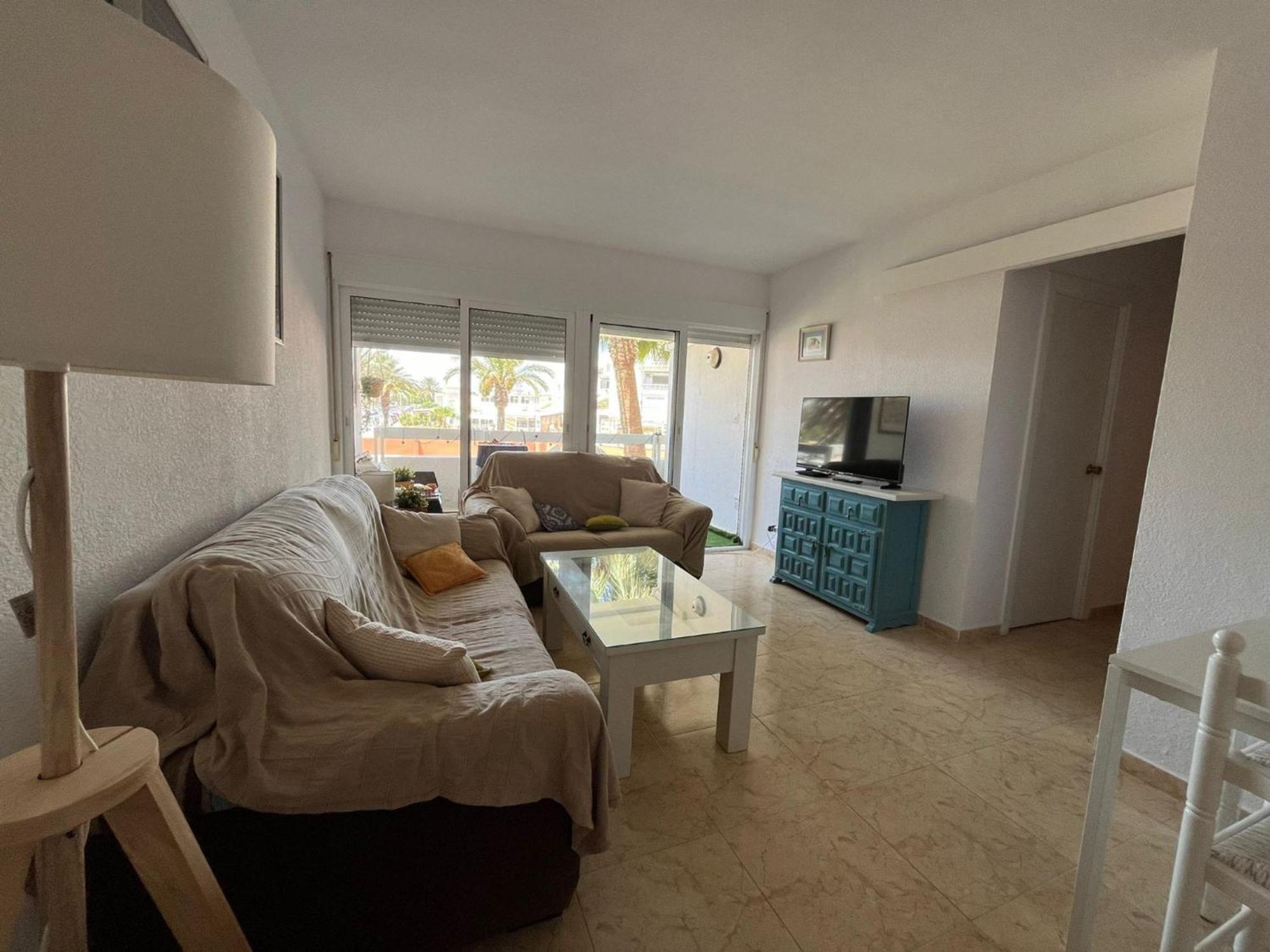 Lovely 2 Bedroom At 100 Meters From The *