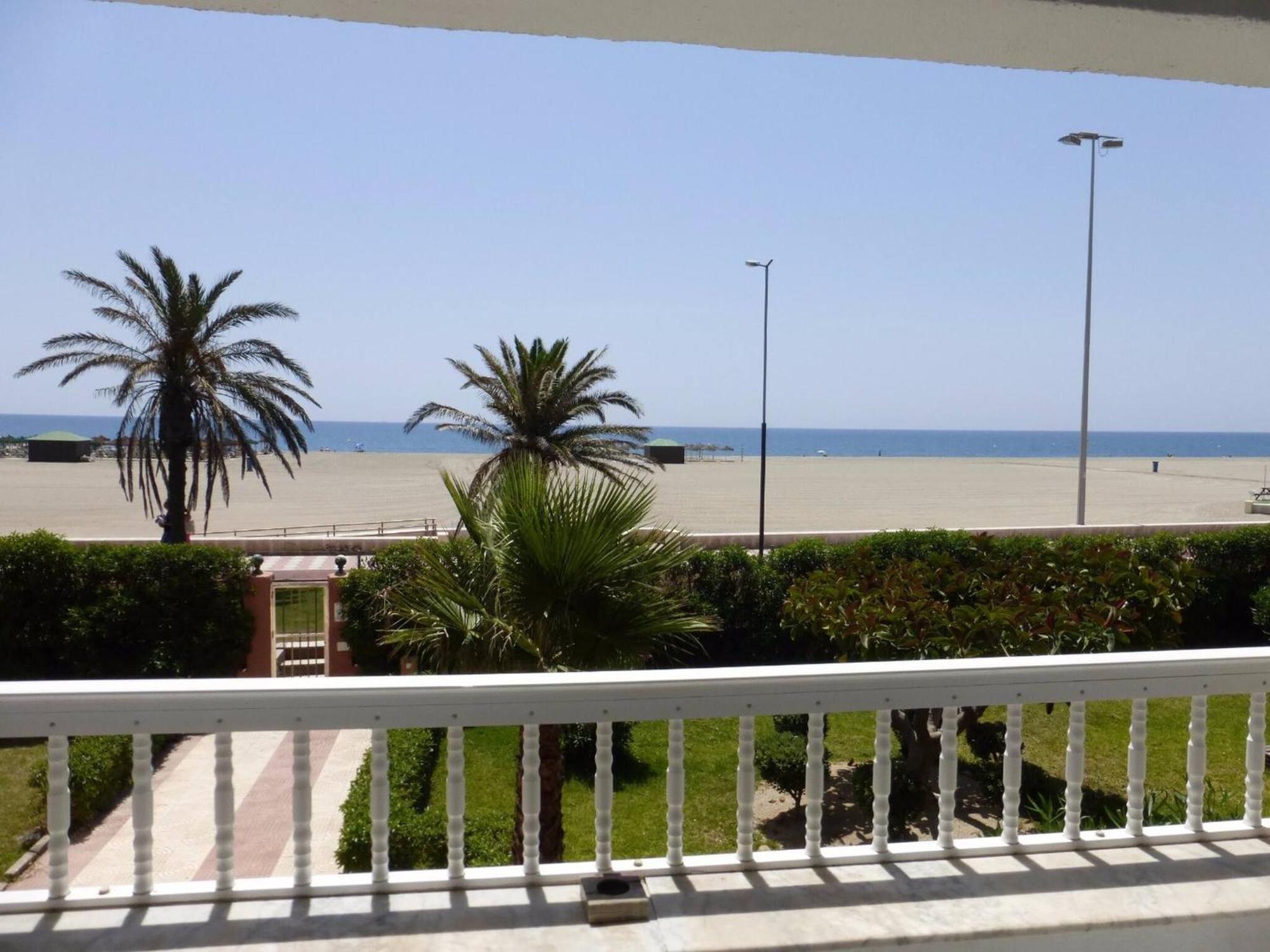 Apartamento Don Paco - Front Line Of The