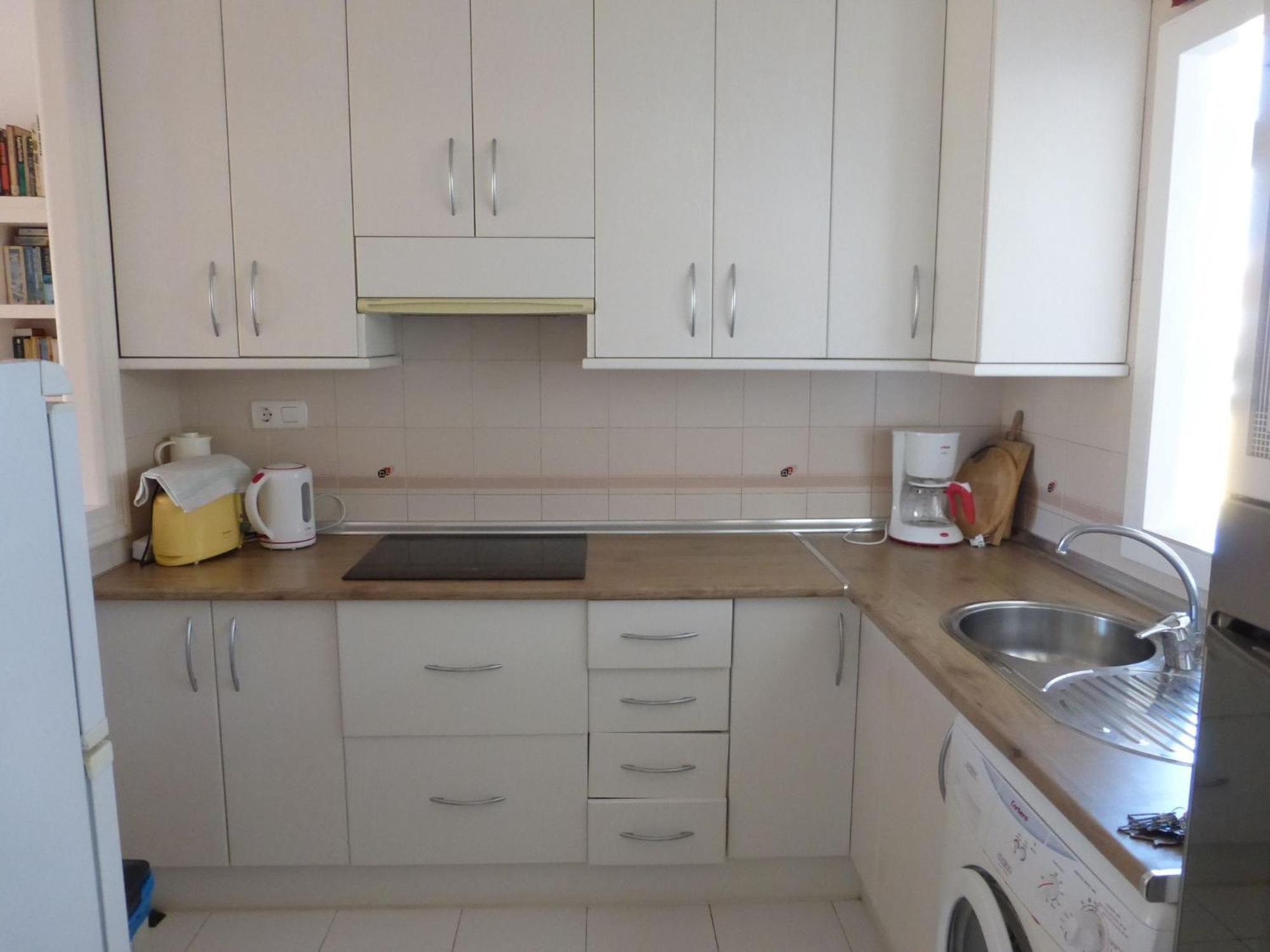 Beautiful 2 Bedroom, 2 Bathroom Apartamento