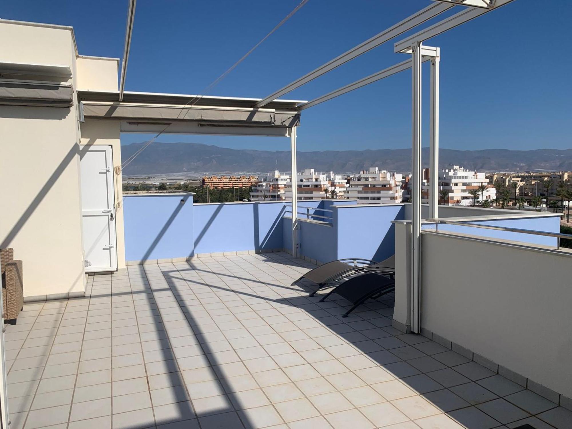 Beautiful 2 Bedroom Penthouse Roquetas de Mar