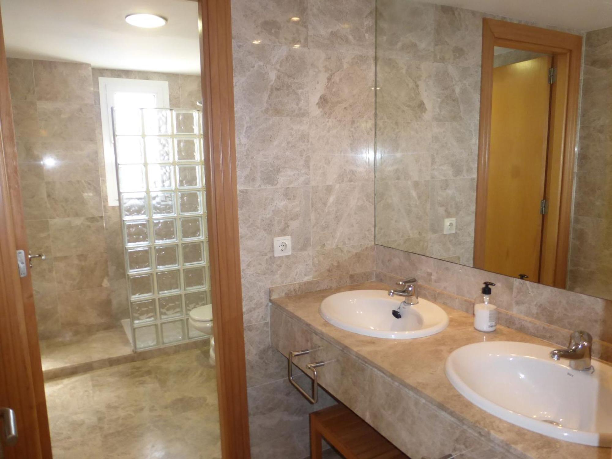 Apartamento Beautiful 2 Bedroom Penthouse
