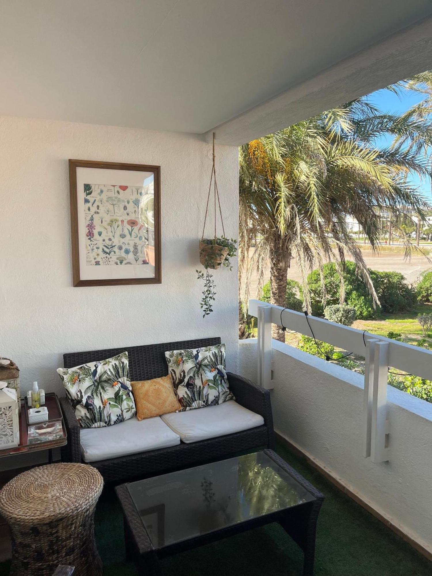 Lovely 2 Bedroom At 100 Meters From The Apartamento Roquetas de Mar