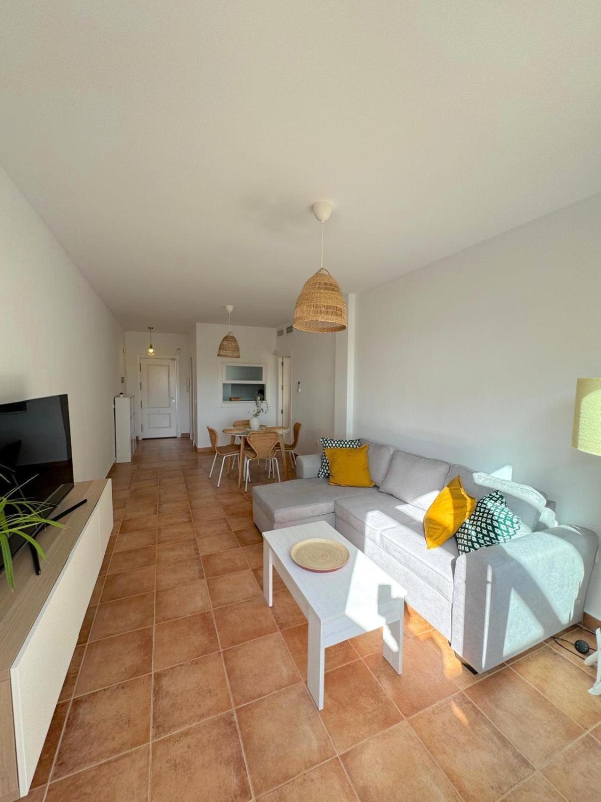 Apartamento Romana Golf Urbanizacion Con Wifi, Amplia Terraza, Piscinas, Paddel