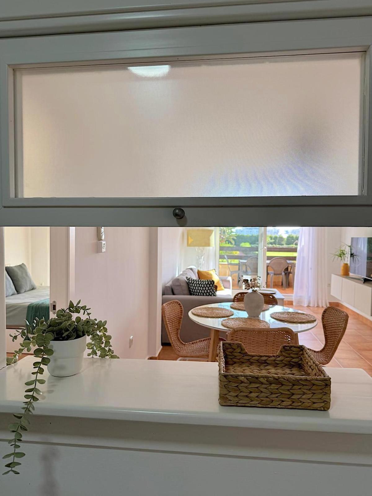 Apartamento Romana Golf Urbanizacion Con Wifi, Amplia Terraza, Piscinas, Paddel Roquetas de Mar