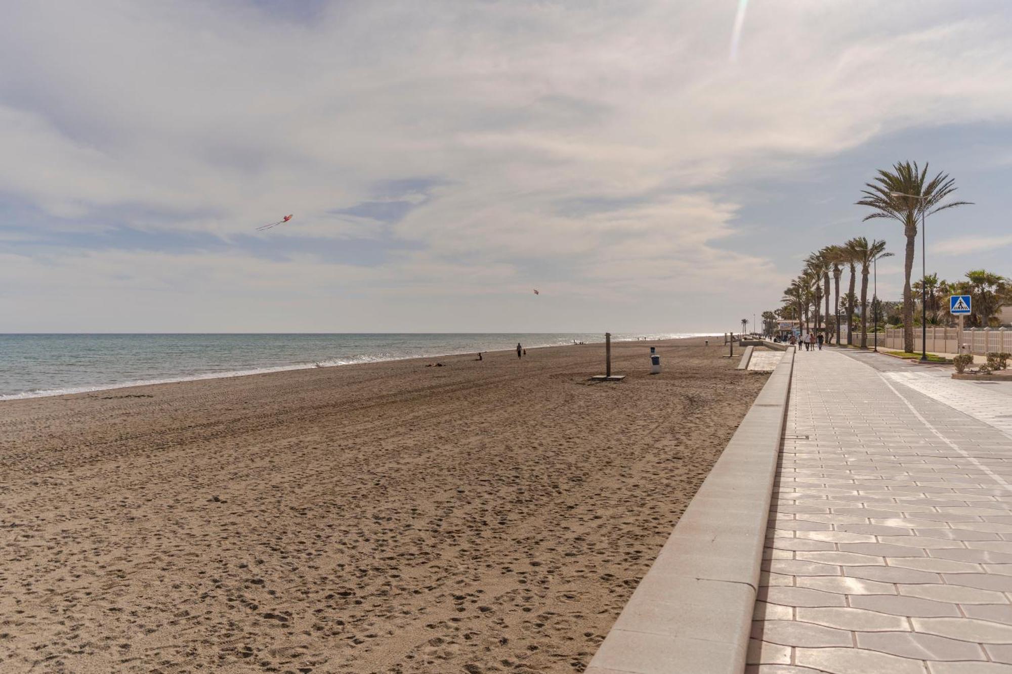 Rentitspain Marinas, Confort, Playa Y Relax Roquetas de Mar