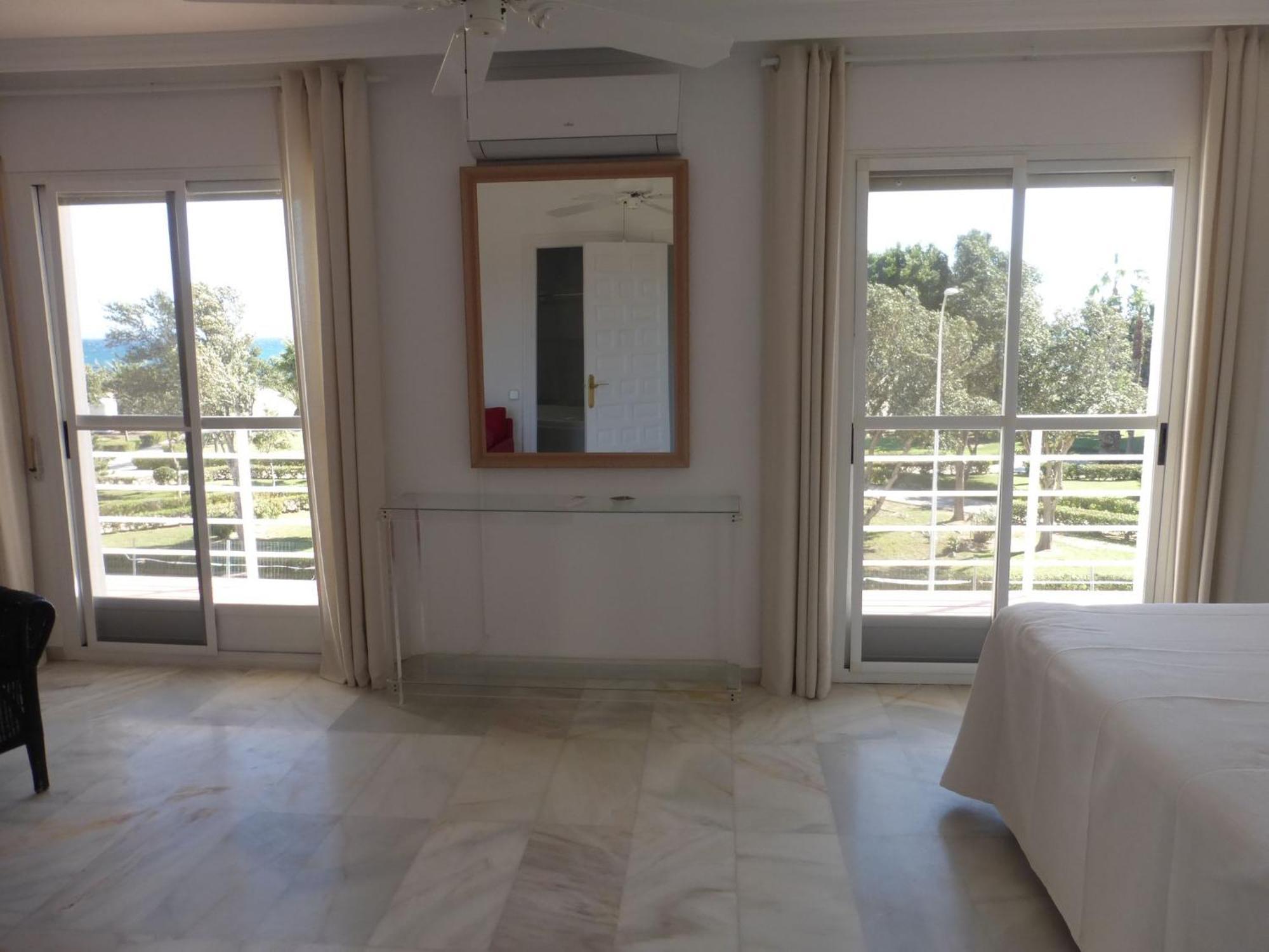 Сasa de vacaciones Duplex With Sea View