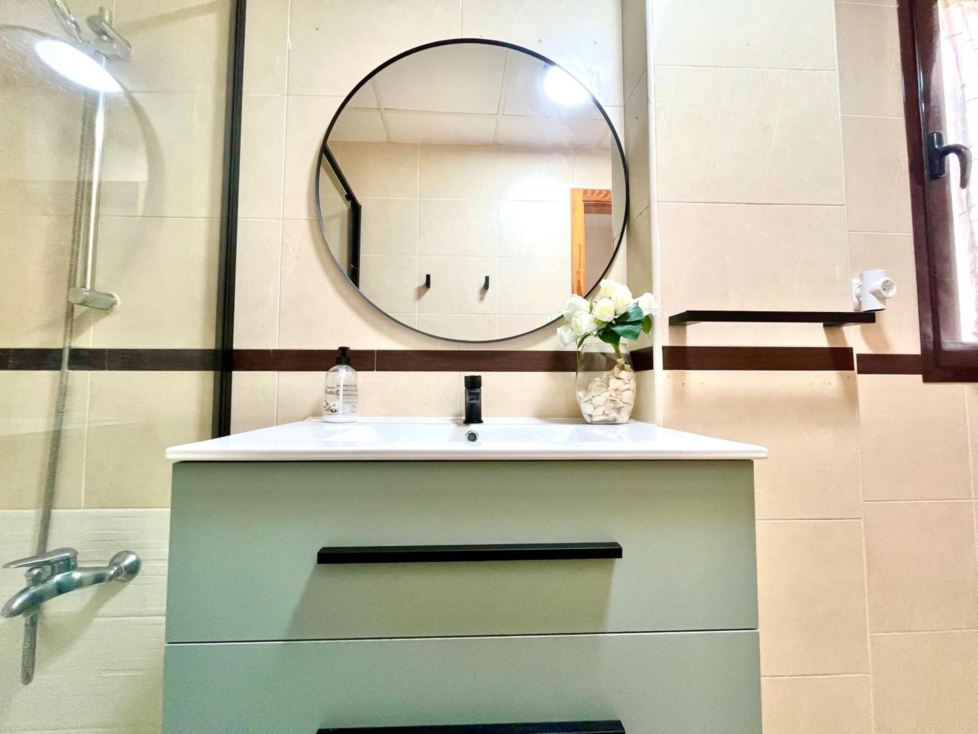Apartamento Centrico A Pasos Del Castillo Y La Playa *