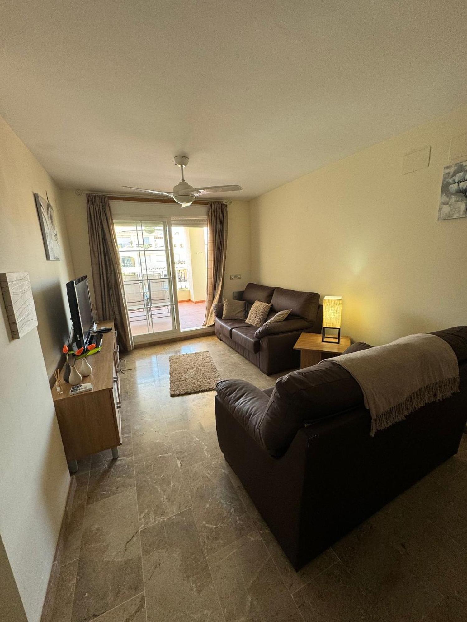 Beautiful 2 Bedroom 2 Bathroom With Several Pools Apartamento