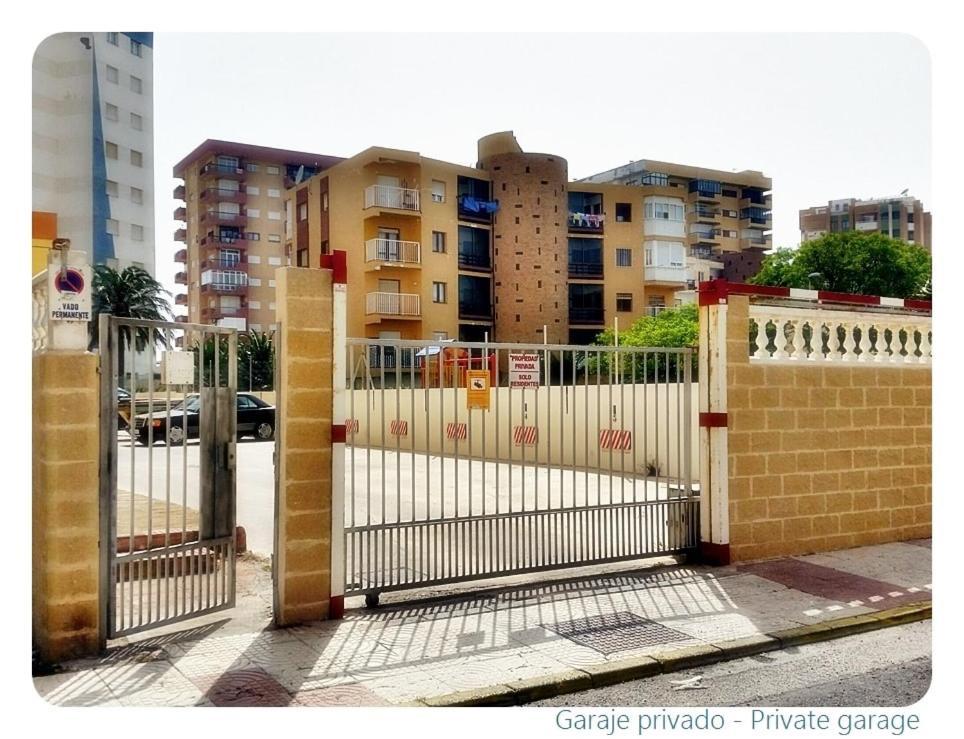 Loft Playamar Con Parking Y Vistas Al Mar