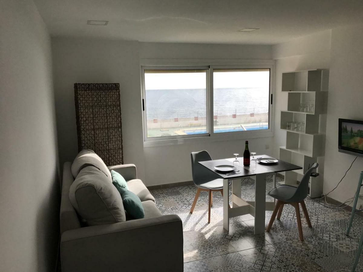 Apartamento Nuevo Apartamento En Primera Línea De Playa Roquetas de Mar