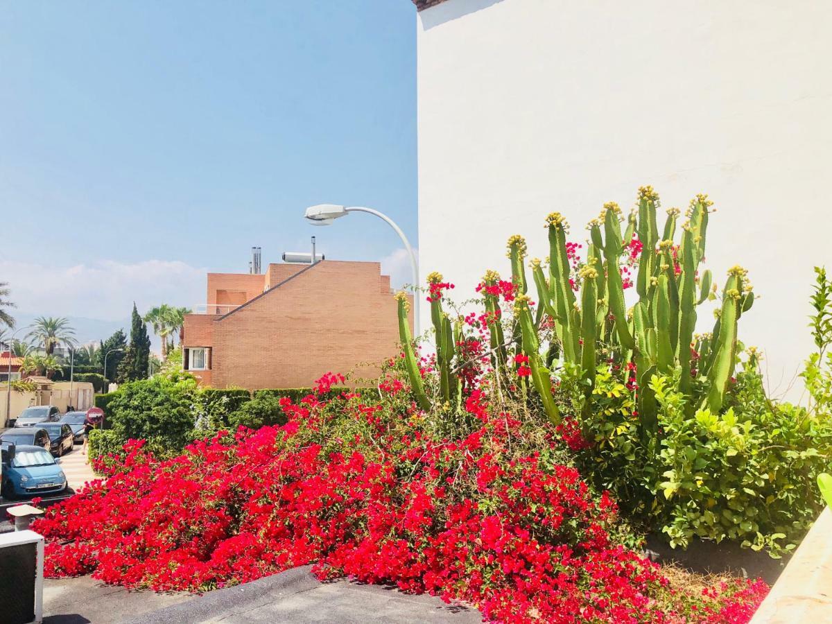 Сasa de vacaciones Gran Casa Con Terraza A 3 Min Playa Con Wifi - Rodeada De Servicios