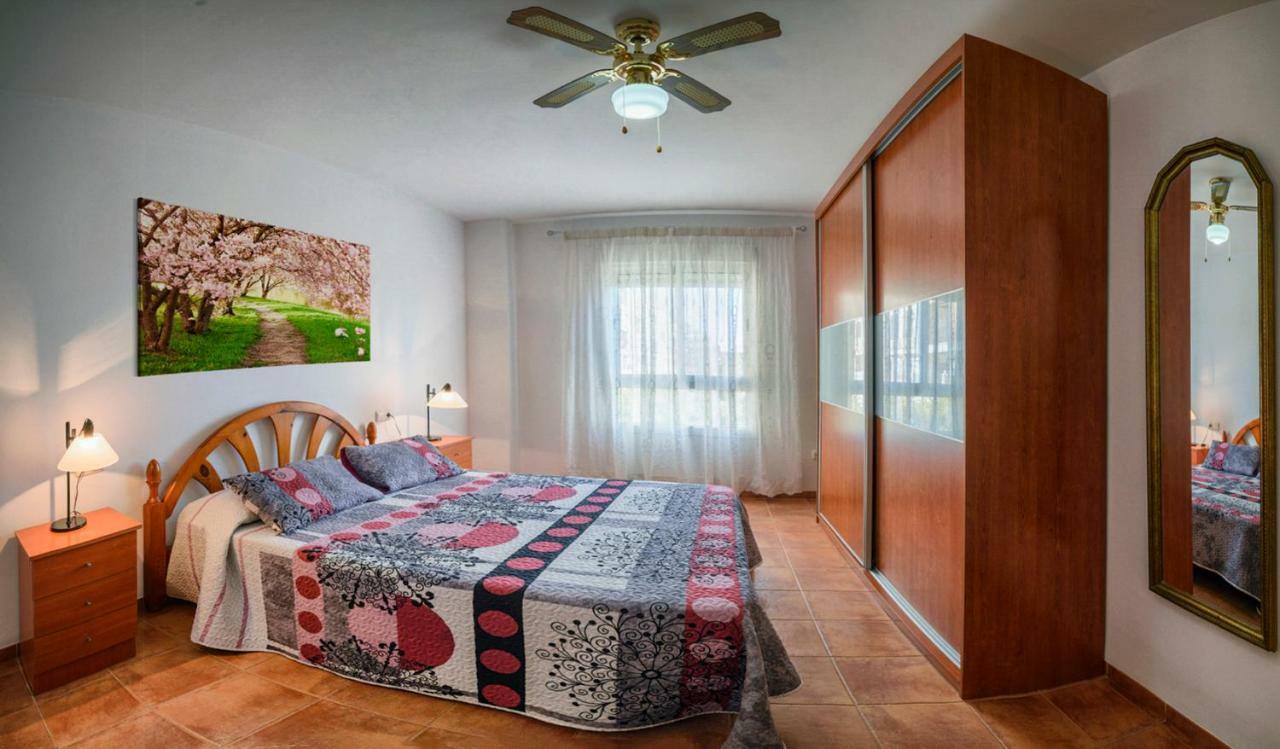 90 M2 En La Mejor Zona De Roquetas *