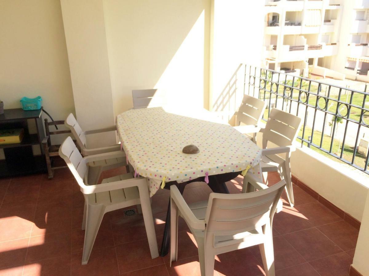 Vacaciones En El Mar Y Junto Al Golf Apartamento *