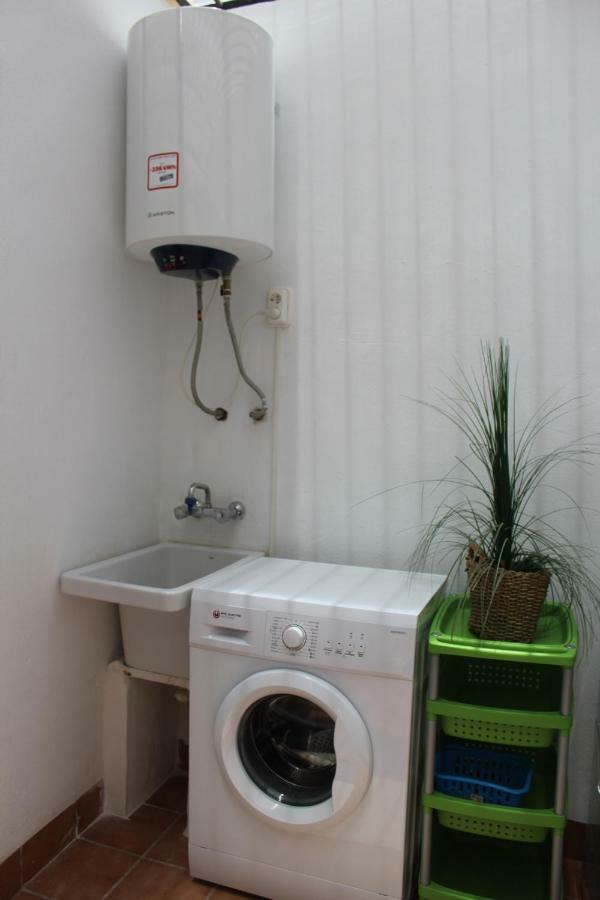Fantastico Apartamento En El Centro De Roquetas, 300mb Optic Fiber High Speed Internet, Smart Tv