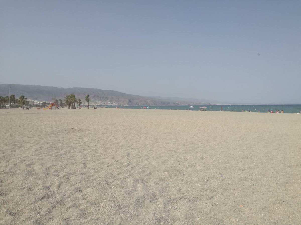 Roquetas Playa Apartment *