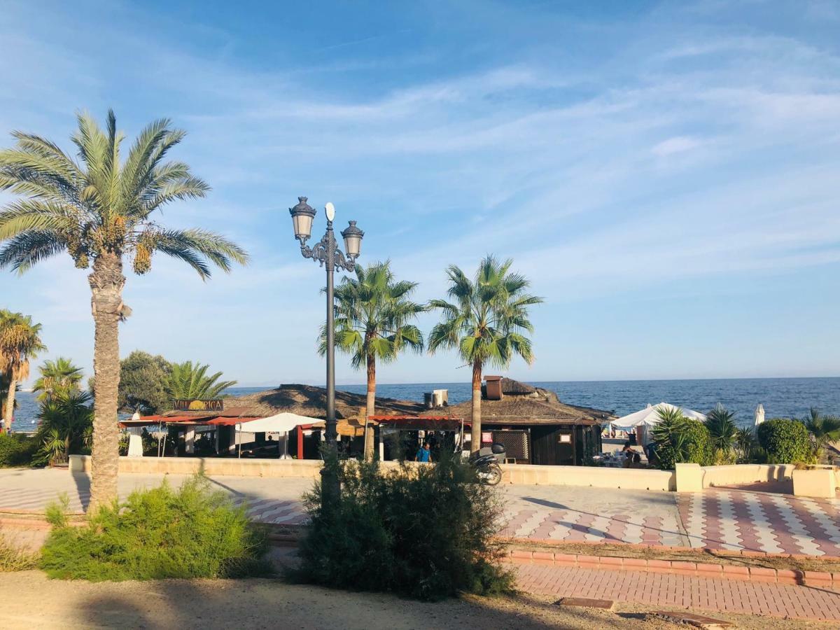 Сasa de vacaciones Gran Casa Con Terraza A 3 Min Playa Con Wifi - Rodeada De Servicios *