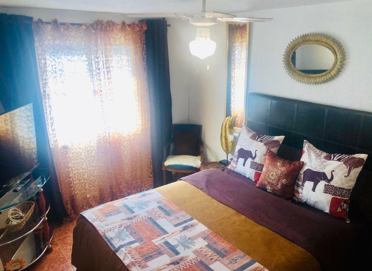 Gran Casa Con Terraza A 3 Min Playa Con Wifi - Rodeada De Servicios