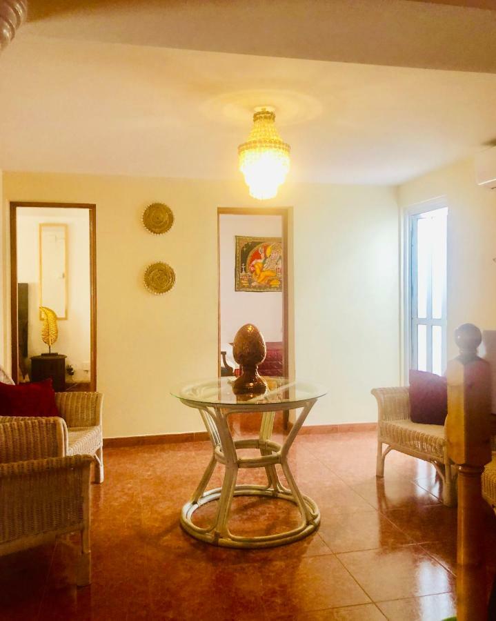 Сasa de vacaciones Gran Casa Con Terraza A 3 Min Playa Con Wifi - Rodeada De Servicios