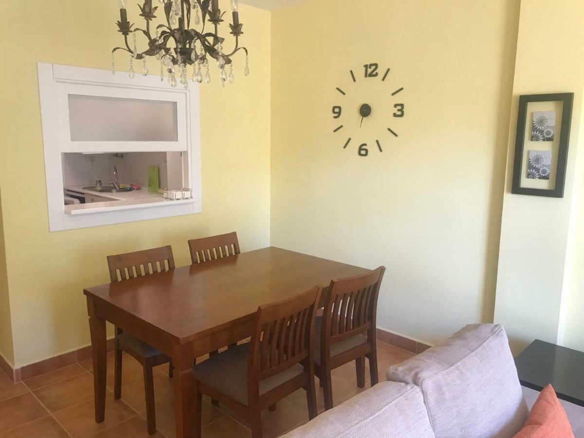 Romana Golf Urbanizacion Con Wifi, Amplia Terraza, Piscinas, Paddel Apartamento *