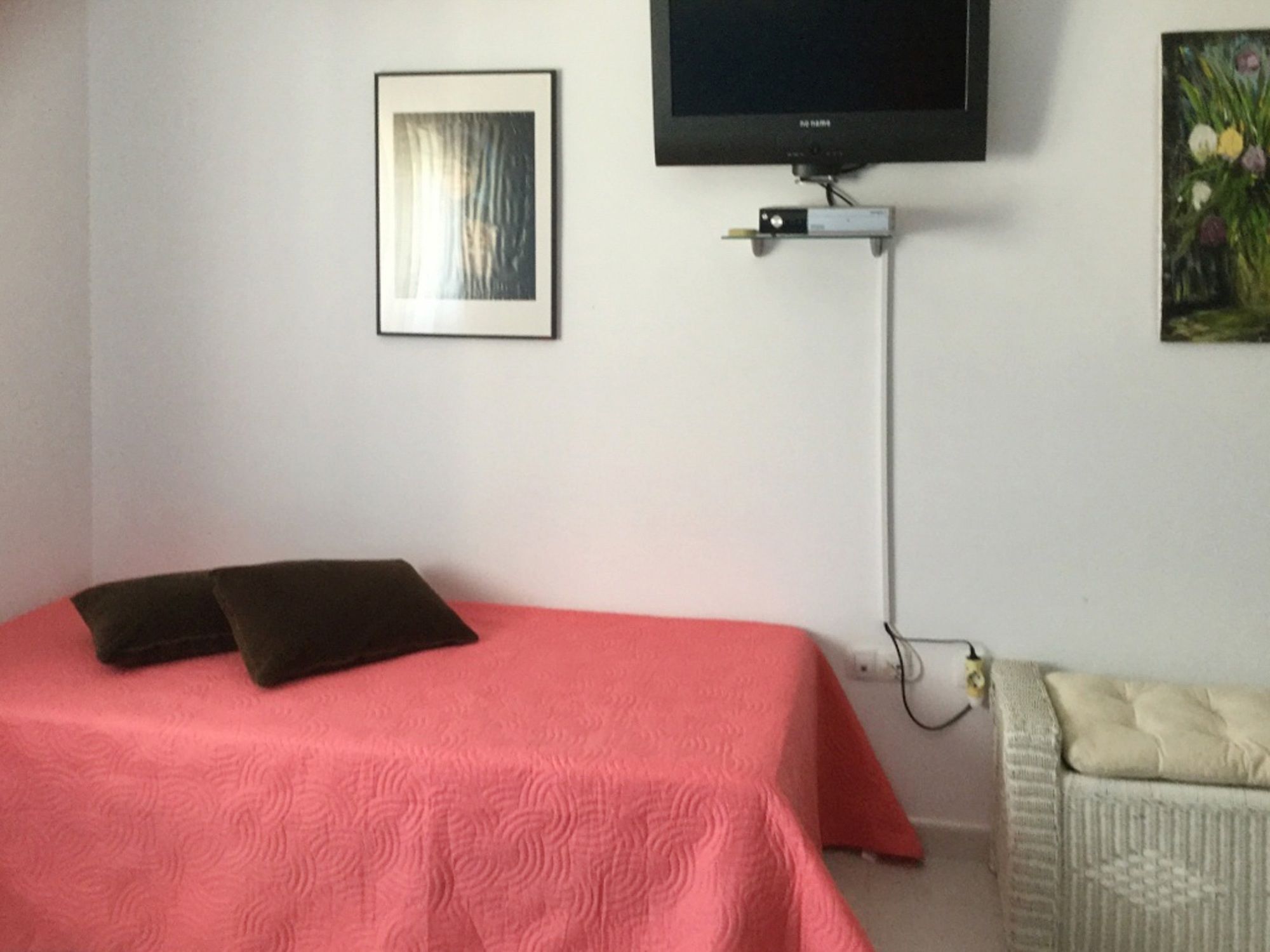 Apartamento Spacious 2-bedroom With 3 Large Terraces And Wifi In Roqueta Roquetas de Mar