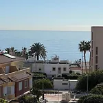 Mar Azul Playa Y Piscina